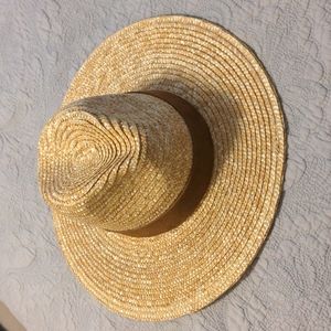 NWOT - Gigi Pip Women's Straw Hat